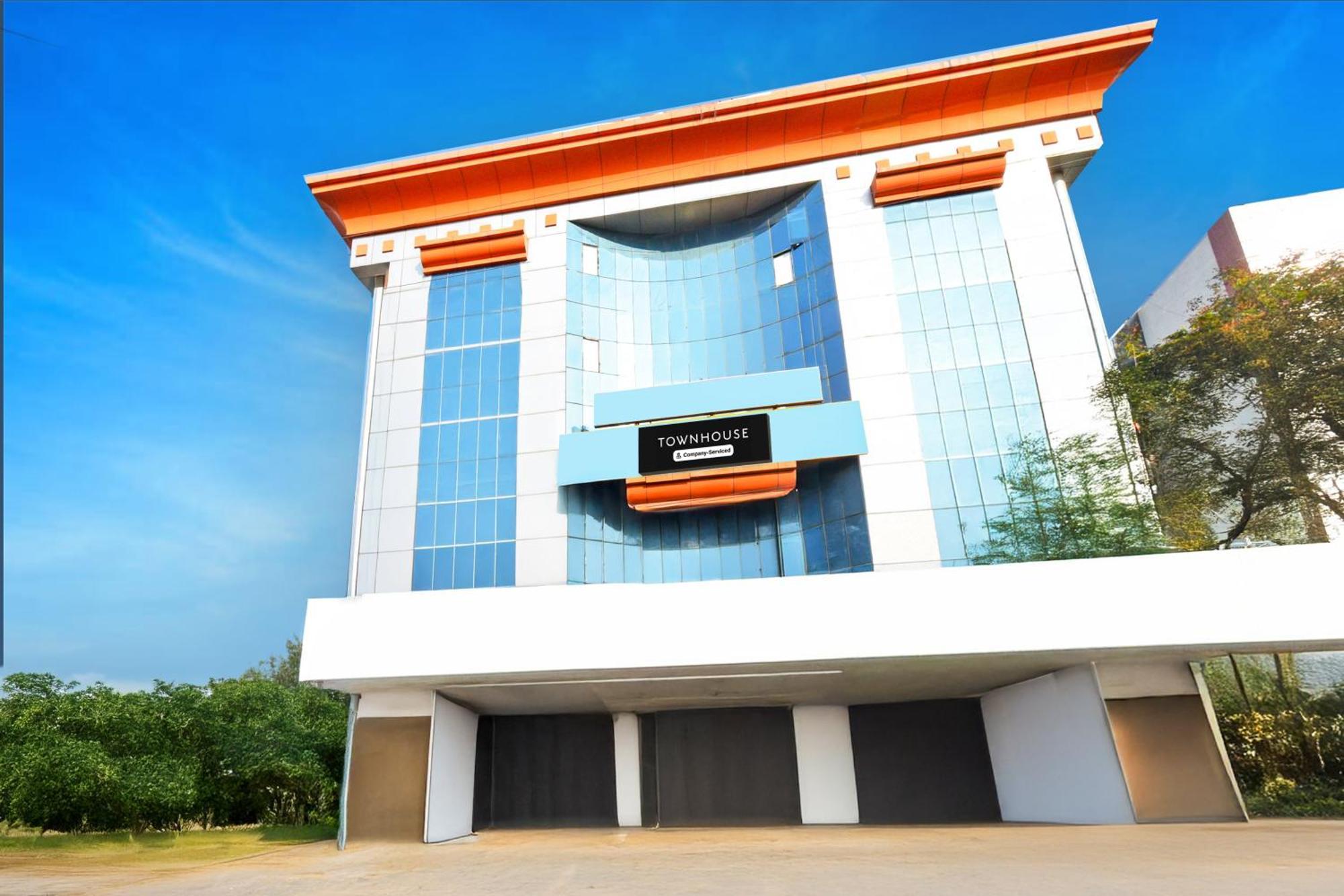 Super Townhouse Ameerpet Balkampet Road Haiderabad Buitenkant foto