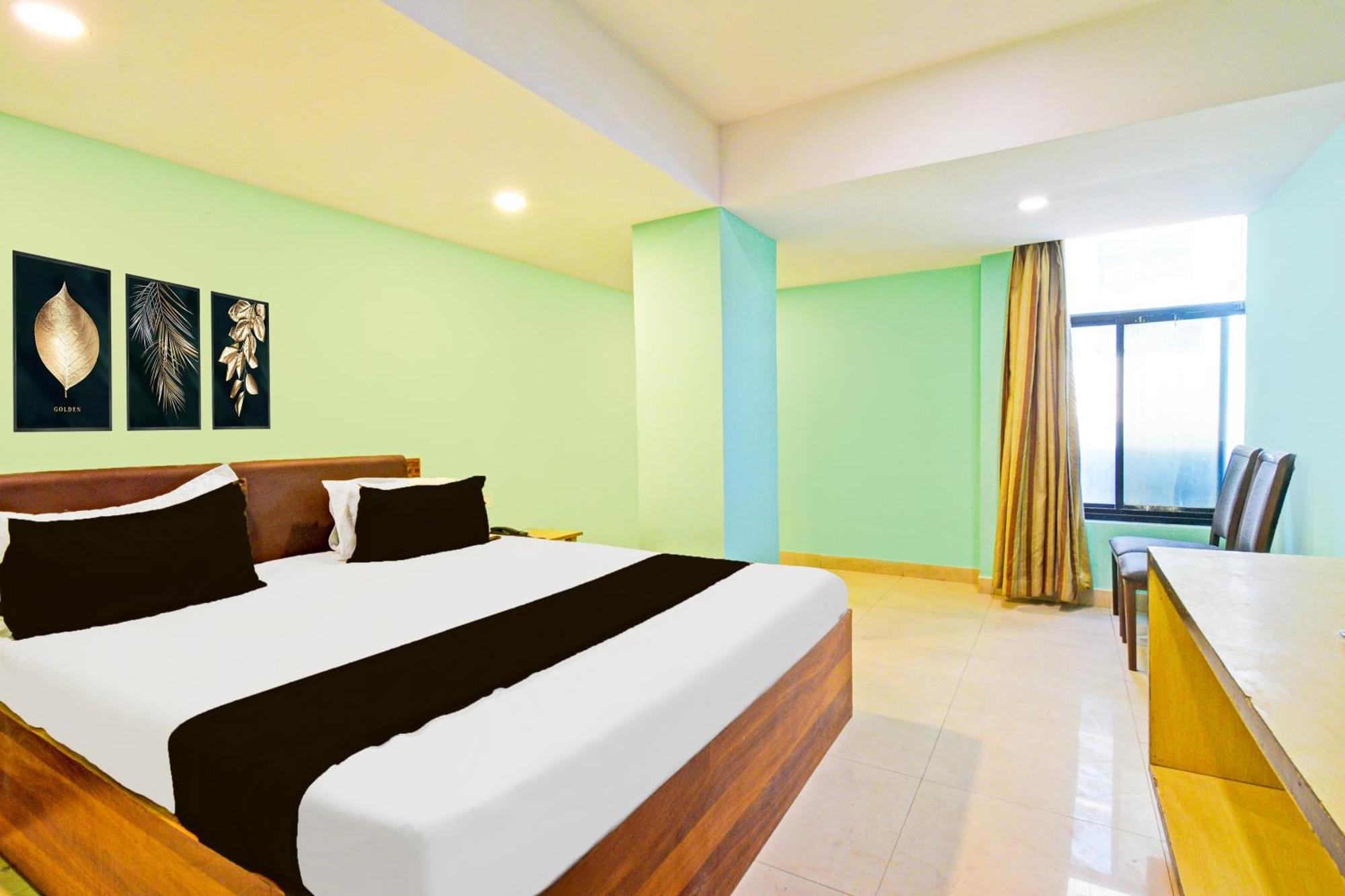 Super Townhouse Ameerpet Balkampet Road Haiderabad Buitenkant foto