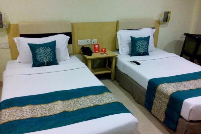 Super Townhouse Ameerpet Balkampet Road Haiderabad Buitenkant foto